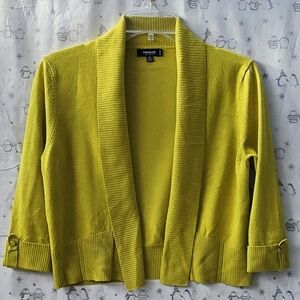 Premise Studio Open-Front Cropped Cardigan in Lime. Threequarter sleeve. PM